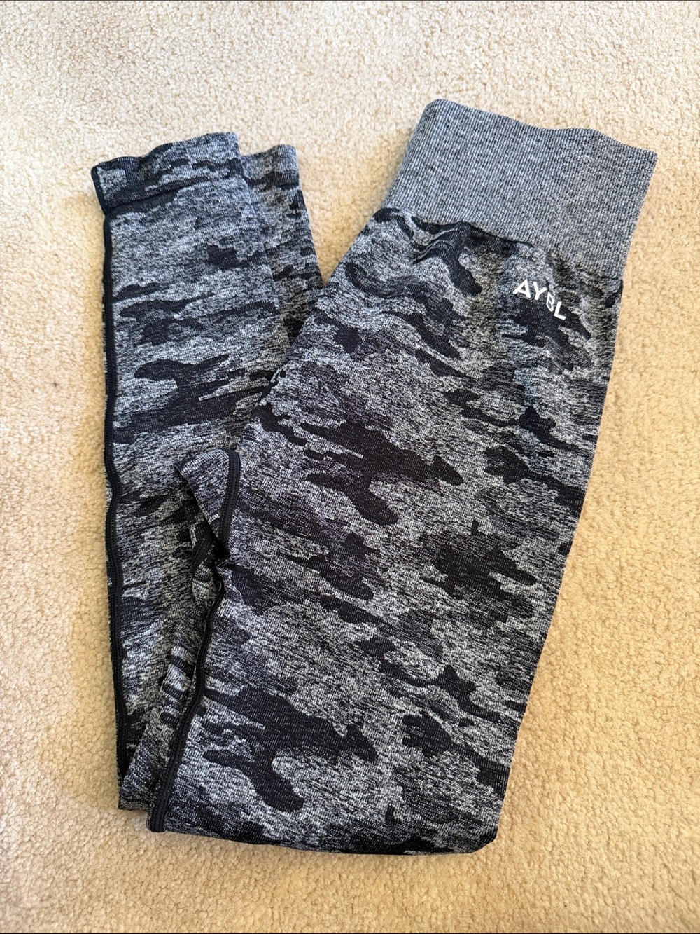 AYBL Gray & Black Camo Seamless Leggings